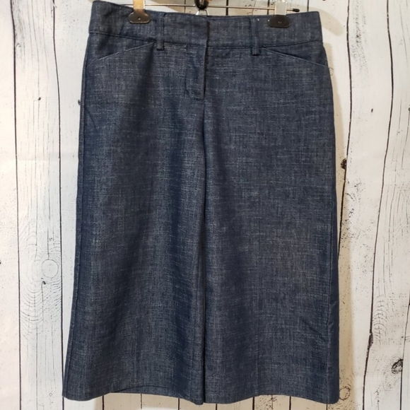 Express Design Studio Editor Capri Pants - Picture 2 of 8